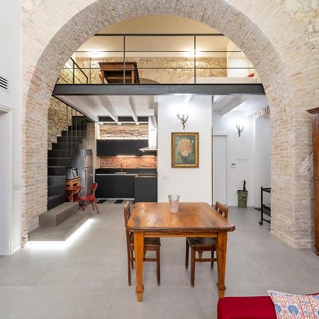 קליארי Massimo Boutique Apartment מראה חיצוני תמונה