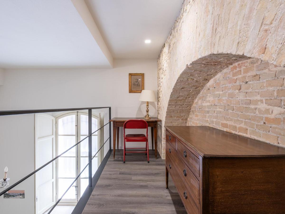 קליארי Massimo Boutique Apartment מראה חיצוני תמונה