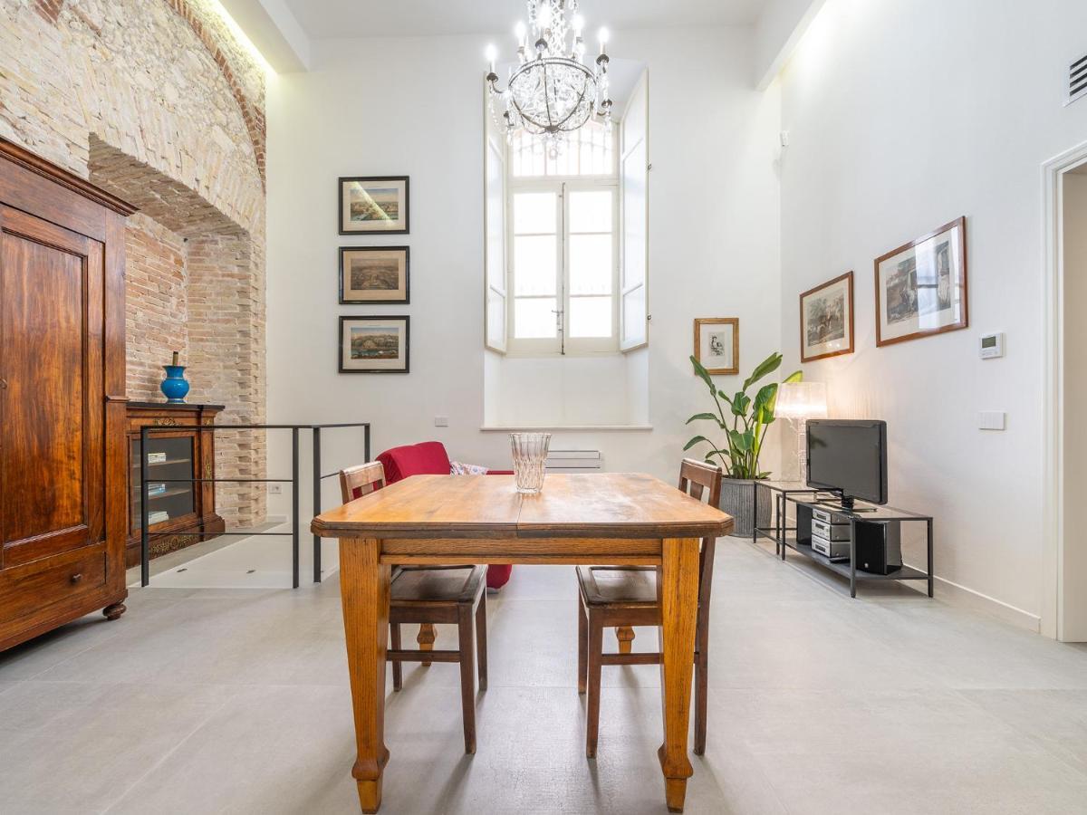 קליארי Massimo Boutique Apartment מראה חיצוני תמונה